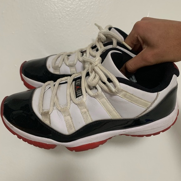 Concord bred Jordan 11 size 10 - Picture 5 of 10